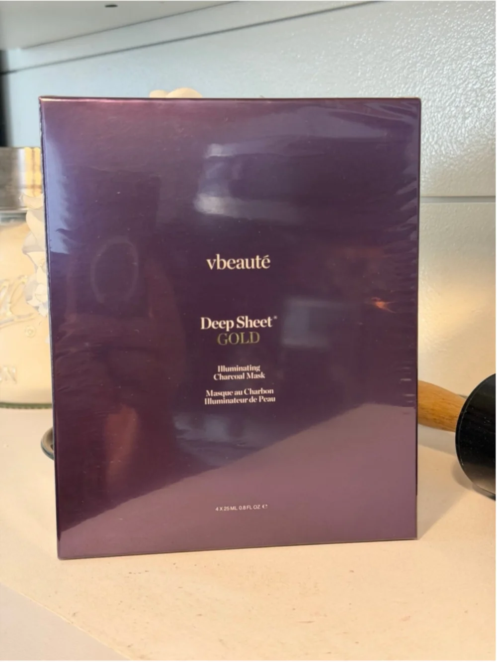 vbeauté Deep Sheet Gold Illuminating Charcoal Mask 4 pack Sealed New NIB